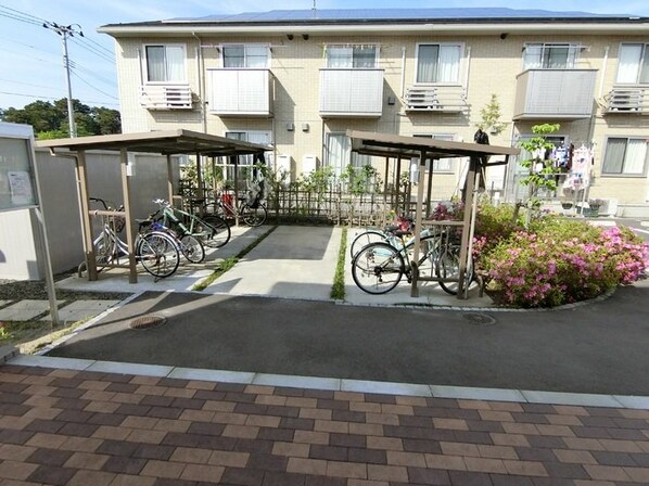 ウエストヒルズ Iの物件内観写真